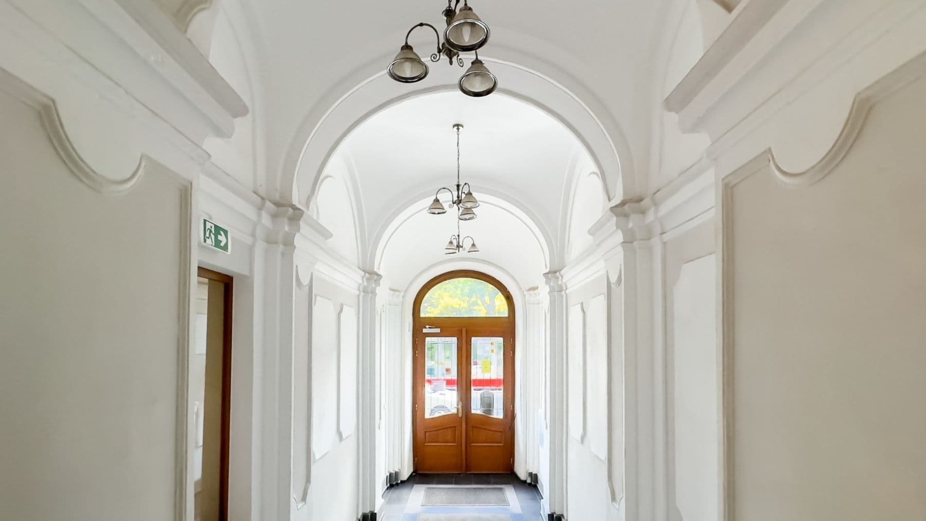 Prenájom kancelárie 128 m², Karlovo náměstí, Praha, Praha Prenájom kancelárie 128 m², Karlovo náměstí, Praha, Praha