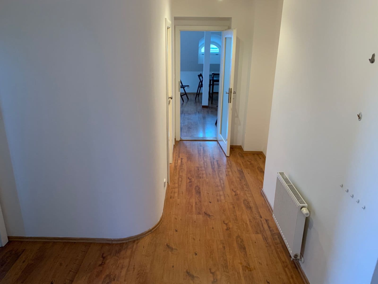 Prenájom bytu 2-izbový 60 m², Farského, Praha, Praha Prenájom bytu 2-izbový 60 m², Farského, Praha, Praha
