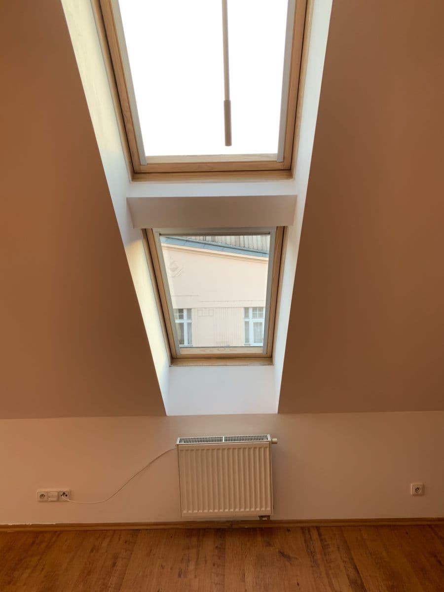 Prenájom bytu 2-izbový 60 m², Farského, Praha, Praha Prenájom bytu 2-izbový 60 m², Farského, Praha, Praha