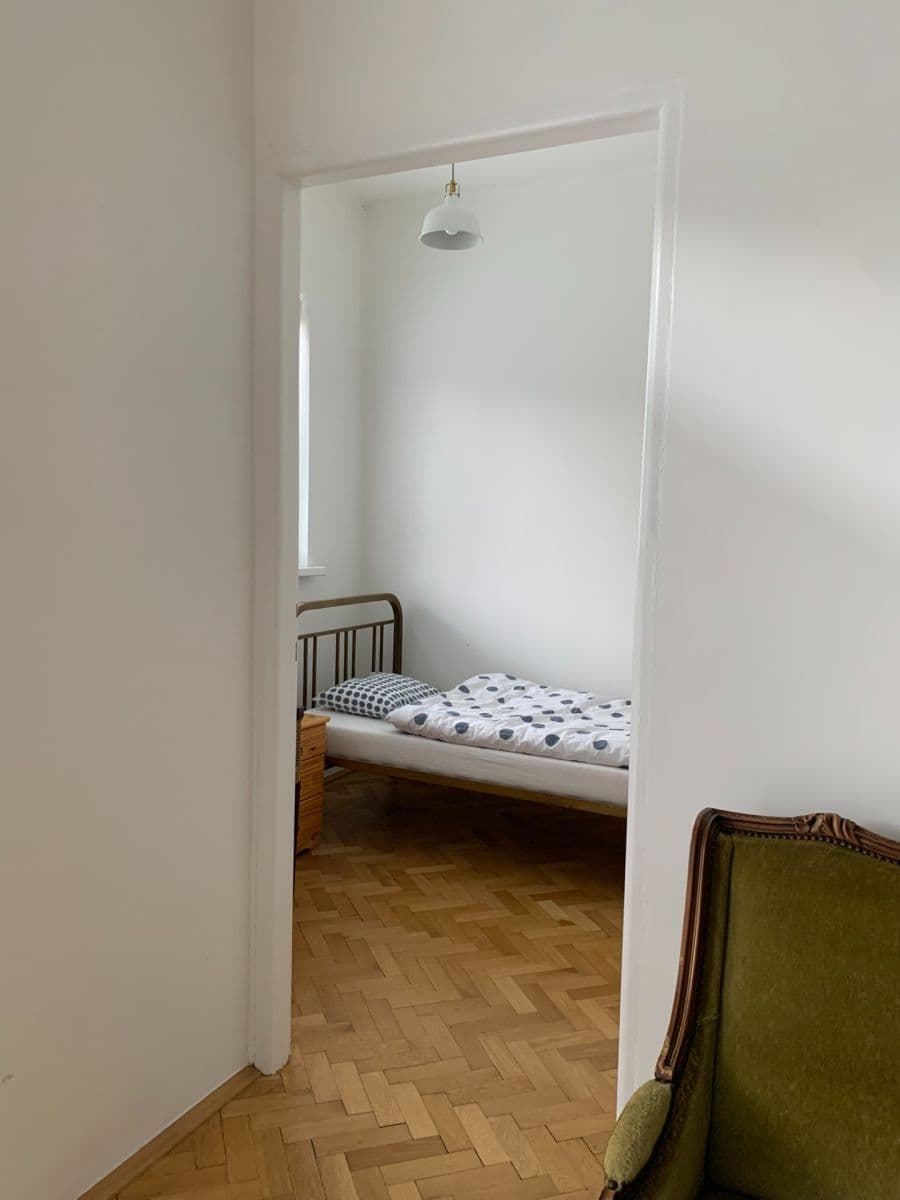 Prenájom bytu 3-izbový 102 m², Sokolská, Bratislava - mestská časť Staré Mesto, Bratislavský kraj Prenájom bytu 3-izbový 102 m², Sokolská, Bratislava - mestská časť Staré Mesto, Bratislavský kraj