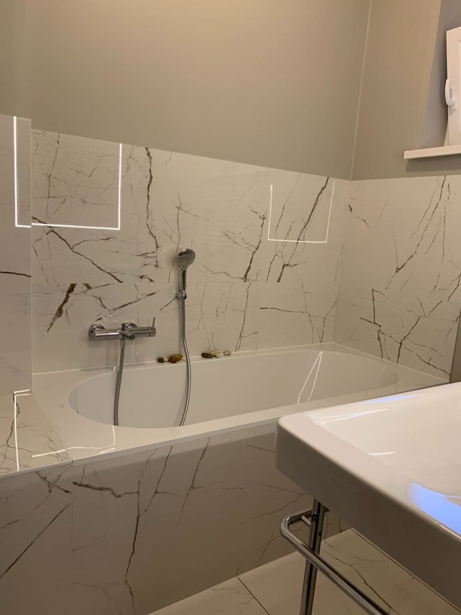 Prenájom bytu 3-izbový 102 m², Sokolská, Bratislava - mestská časť Staré Mesto, Bratislavský kraj Prenájom bytu 3-izbový 102 m², Sokolská, Bratislava - mestská časť Staré Mesto, Bratislavský kraj