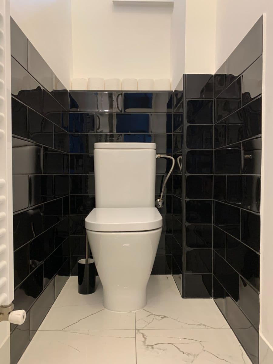 Prenájom bytu 3-izbový 102 m², Sokolská, Bratislava - mestská časť Staré Mesto, Bratislavský kraj Prenájom bytu 3-izbový 102 m², Sokolská, Bratislava - mestská časť Staré Mesto, Bratislavský kraj