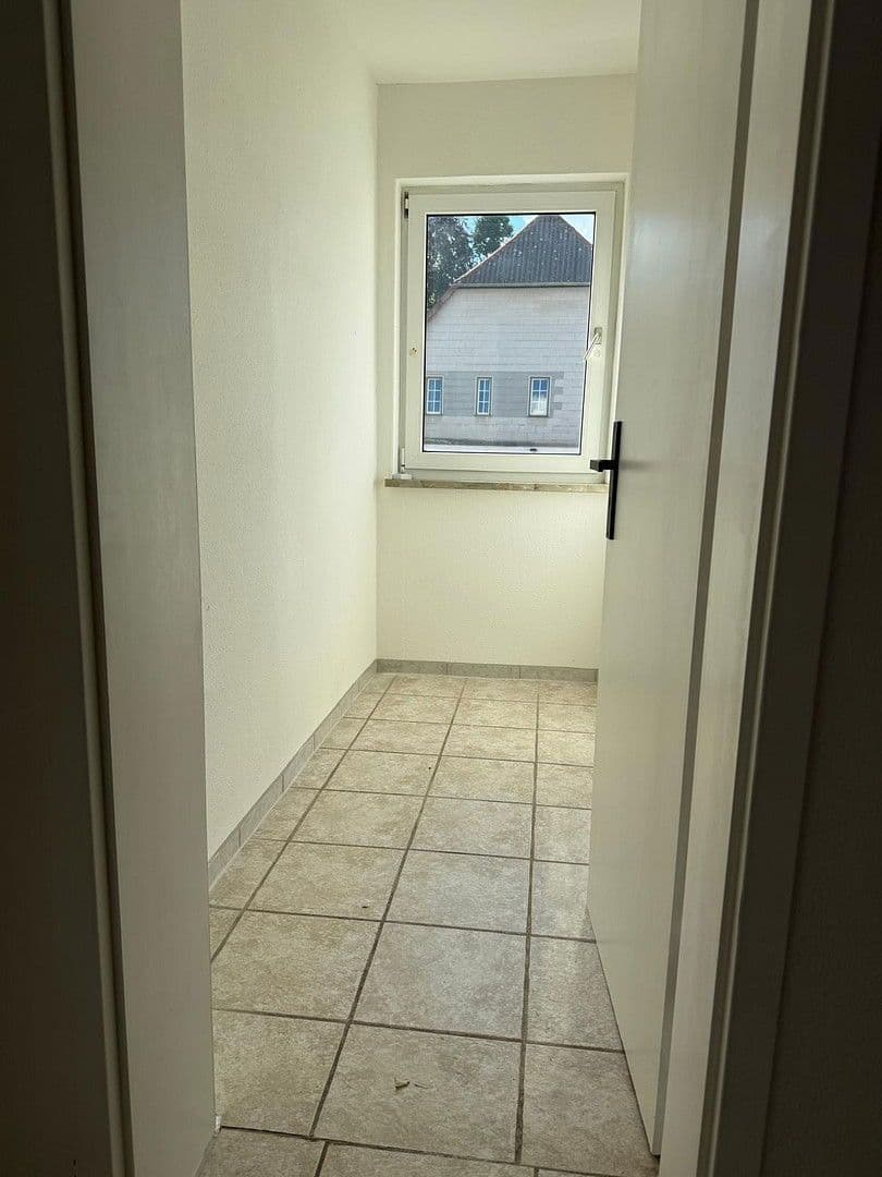 Prenájom bytu 2-izbový 57 m², Elze, Dolné Sasko Prenájom bytu 2-izbový 57 m², Elze, Dolné Sasko