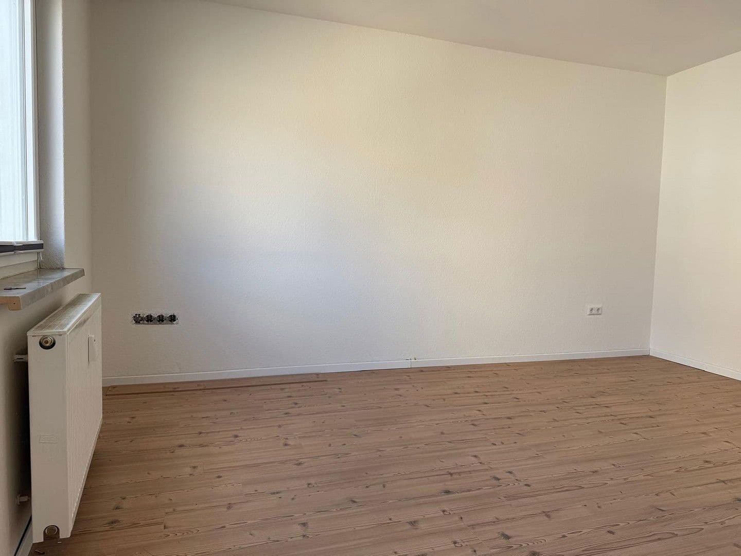 Prenájom bytu 2-izbový 57 m², Elze, Dolné Sasko Prenájom bytu 2-izbový 57 m², Elze, Dolné Sasko