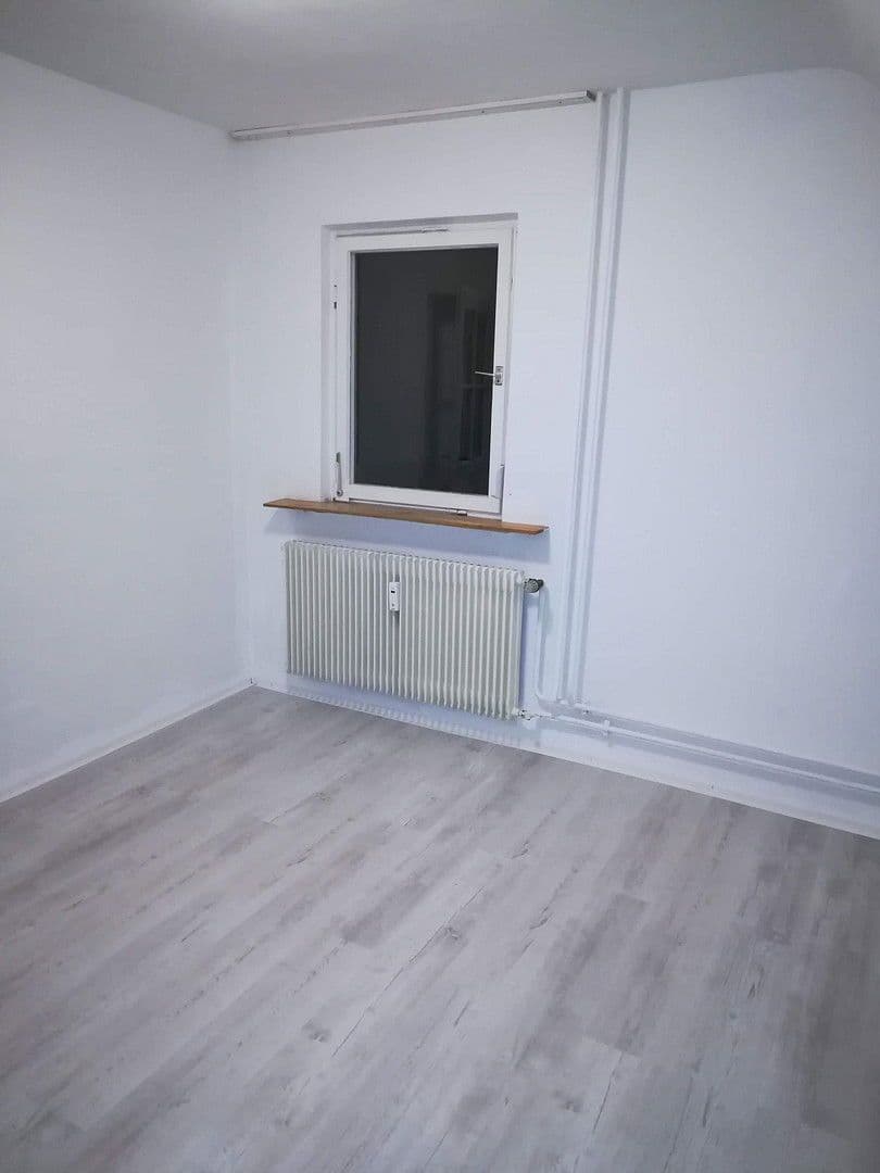 Prenájom bytu 4-izbový 91 m², Plüderhausen, Bádensko-Wurttembersko Prenájom bytu 4-izbový 91 m², Plüderhausen, Bádensko-Wurttembersko