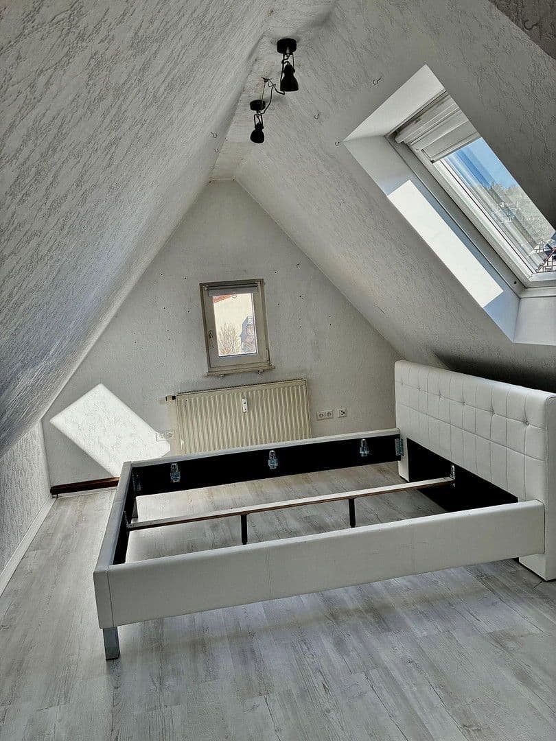 Prenájom bytu 4-izbový 91 m², Plüderhausen, Bádensko-Wurttembersko Prenájom bytu 4-izbový 91 m², Plüderhausen, Bádensko-Wurttembersko