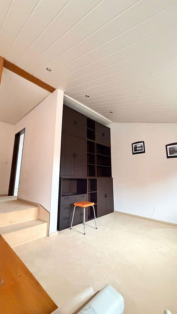 Predaj domu 160 m², pozemek 695 m², Nienburg/Weser, Dolné Sasko Predaj domu 160 m², pozemek 695 m², Nienburg/Weser, Dolné Sasko