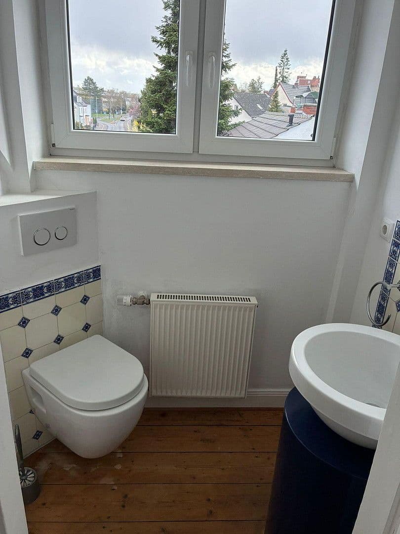 Predaj domu 190 m², pozemek 320 m², Aktienstraße 14, Andernach, Porýnie-Falcko Predaj domu 190 m², pozemek 320 m², Aktienstraße 14, Andernach, Porýnie-Falcko