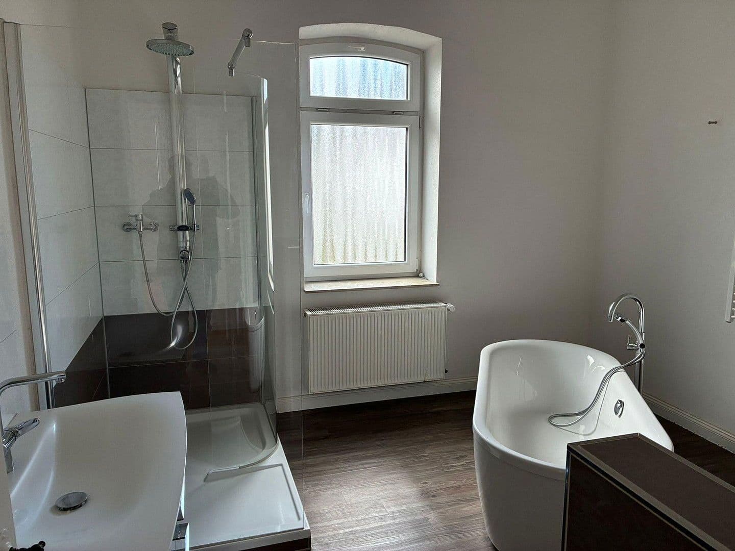 Predaj domu 190 m², pozemek 320 m², Aktienstraße 14, Andernach, Porýnie-Falcko Predaj domu 190 m², pozemek 320 m², Aktienstraße 14, Andernach, Porýnie-Falcko