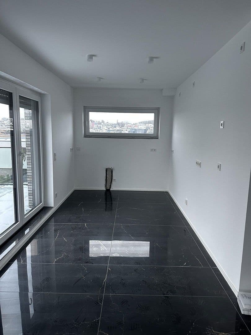 Prenájom bytu 4-izbový 146 m², Dortmund, Severné Porýnie - Westfálsko Prenájom bytu 4-izbový 146 m², Dortmund, Severné Porýnie - Westfálsko