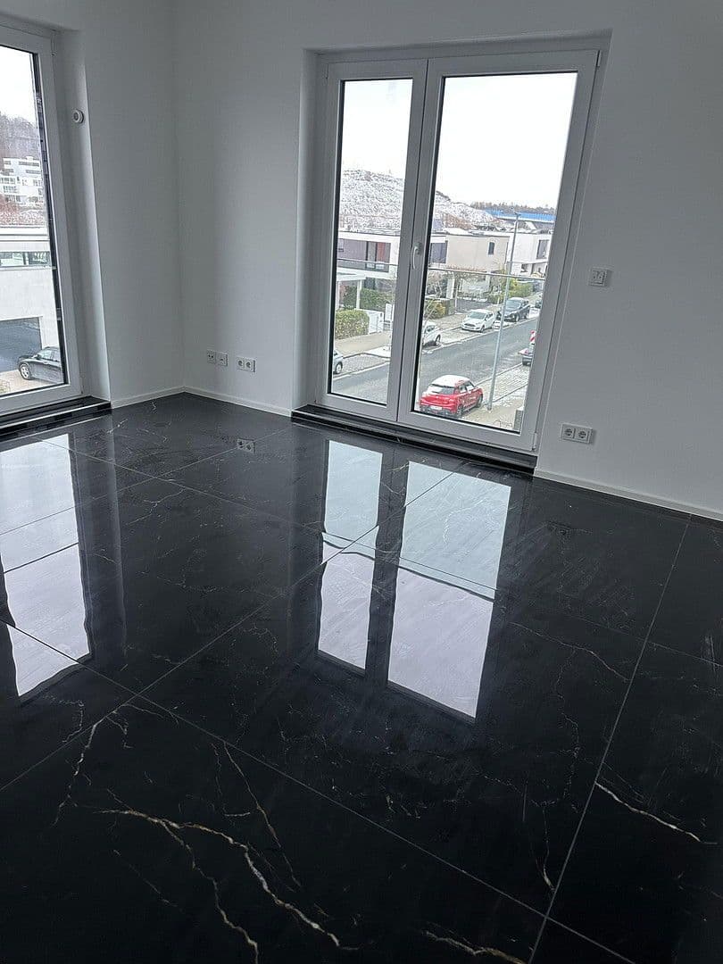 Prenájom bytu 4-izbový 146 m², Dortmund, Severné Porýnie - Westfálsko Prenájom bytu 4-izbový 146 m², Dortmund, Severné Porýnie - Westfálsko