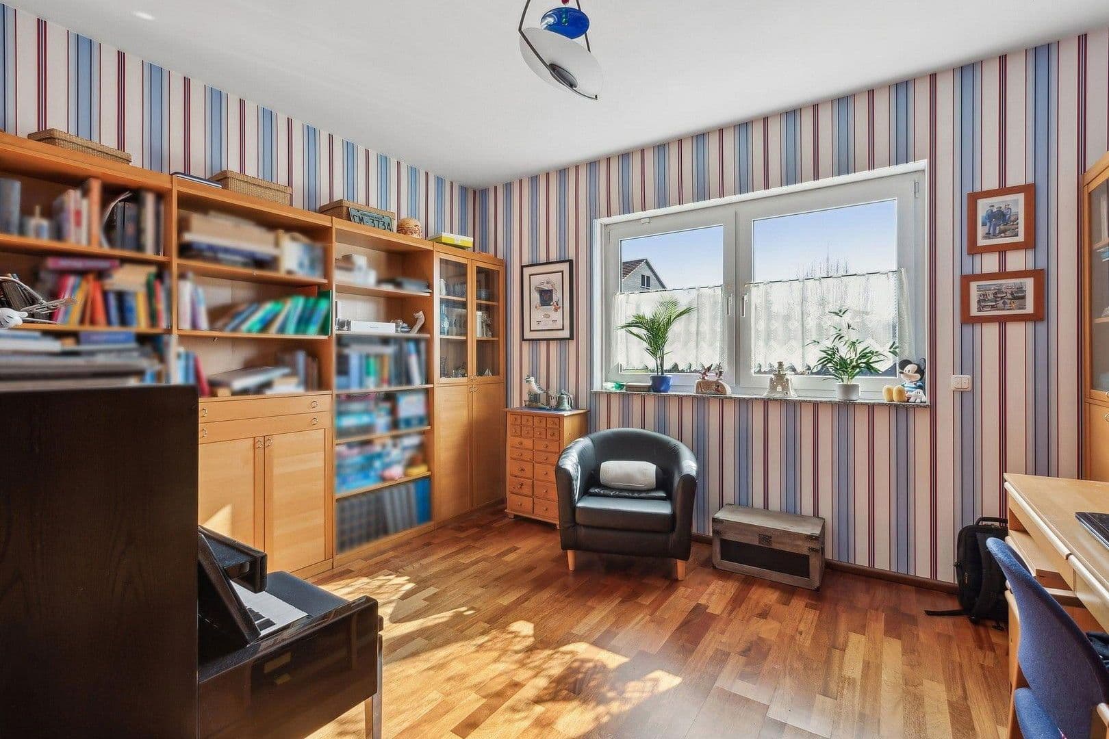 Predaj domu 156 m², pozemek 726 m², Florstadt, Hesensko Predaj domu 156 m², pozemek 726 m², Florstadt, Hesensko