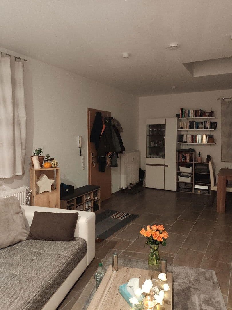 Prenájom bytu 2-izbový 60 m², Nikolausstraße 5, Fulda, Hesensko Prenájom bytu 2-izbový 60 m², Nikolausstraße 5, Fulda, Hesensko