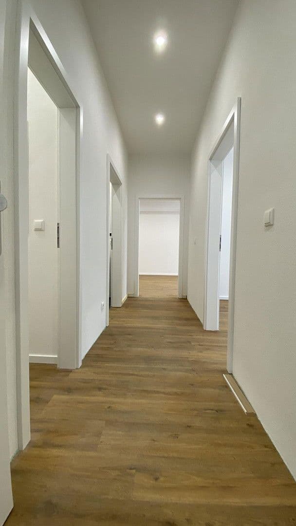 Prenájom bytu 3-izbový 75 m², Kirchstraße 3, Langenargen, Bádensko-Wurttembersko Prenájom bytu 3-izbový 75 m², Kirchstraße 3, Langenargen, Bádensko-Wurttembersko