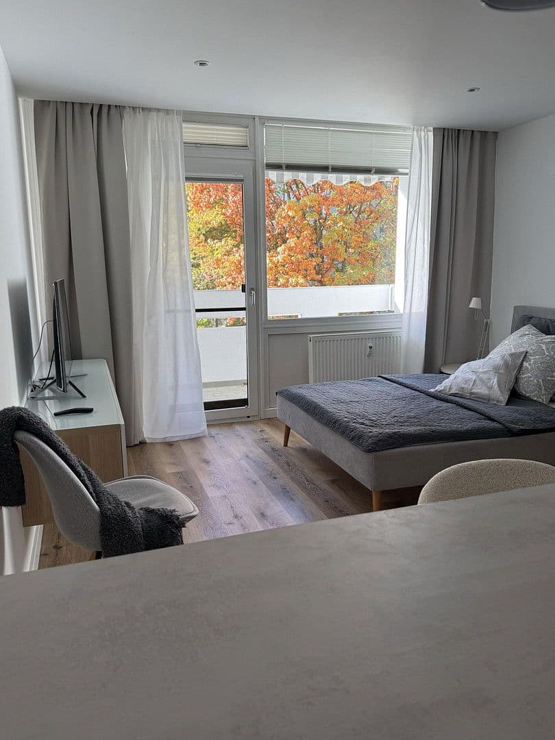 Prenájom bytu 1-izbový 35 m², Mittlelerer Hasenpfad, Frankfurt am Main, Hesensko Prenájom bytu 1-izbový 35 m², Mittlelerer Hasenpfad, Frankfurt am Main, Hesensko