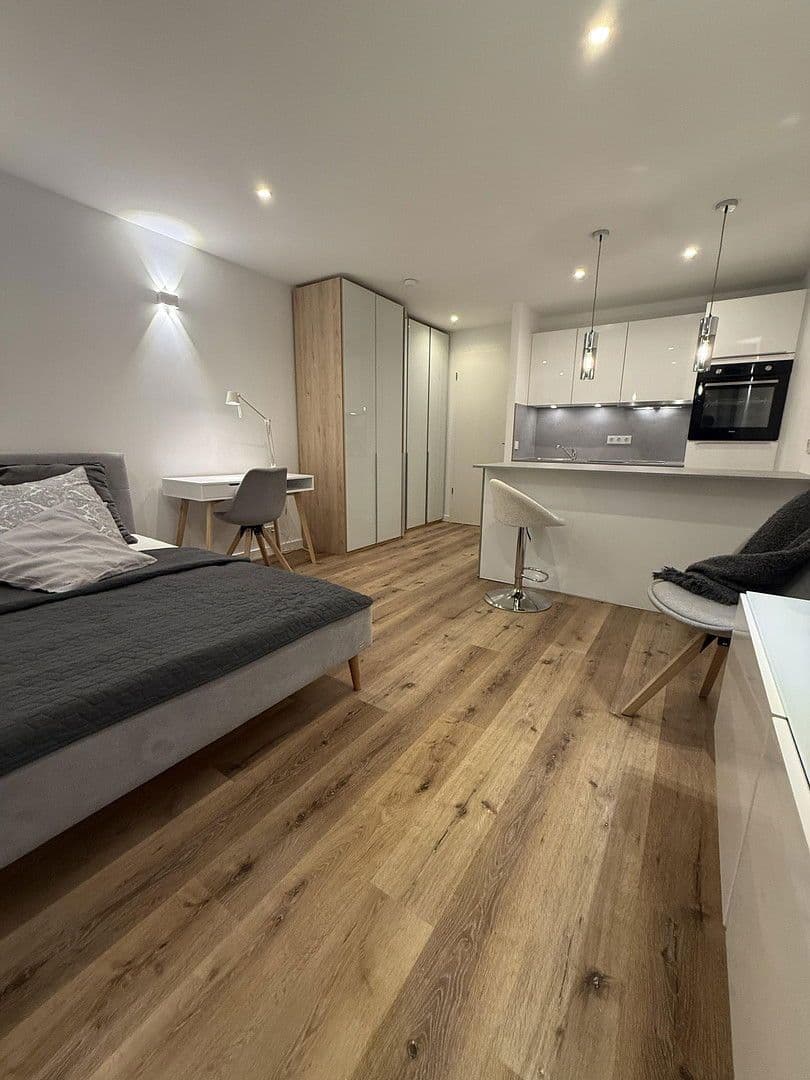 Prenájom bytu 1-izbový 35 m², Mittlelerer Hasenpfad, Frankfurt am Main, Hesensko Prenájom bytu 1-izbový 35 m², Mittlelerer Hasenpfad, Frankfurt am Main, Hesensko