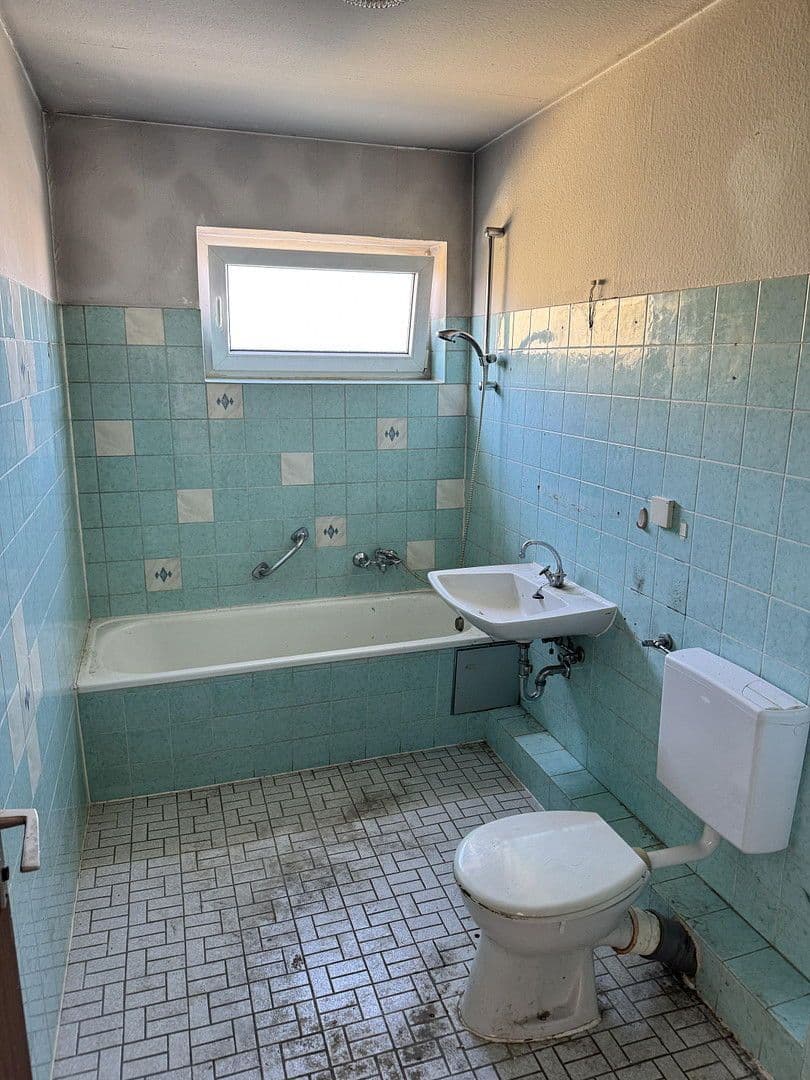 Predaj bytu 3-izbový 95 m², Wilhelm-Georg-Str. 16, Schweinfurt, Bavorsko Predaj bytu 3-izbový 95 m², Wilhelm-Georg-Str. 16, Schweinfurt, Bavorsko