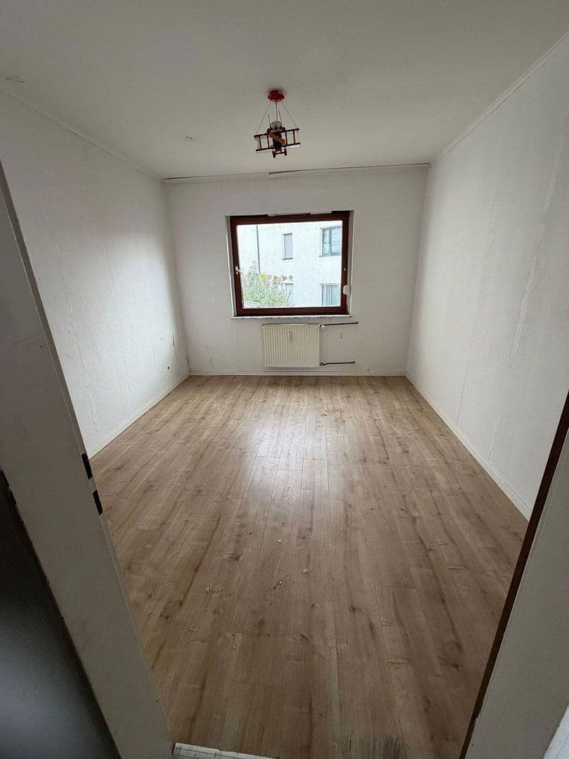 Prenájom domu 100 m², pozemek 150 m², Bremer Str.44, Osnabrück, Dolné Sasko Prenájom domu 100 m², pozemek 150 m², Bremer Str.44, Osnabrück, Dolné Sasko
