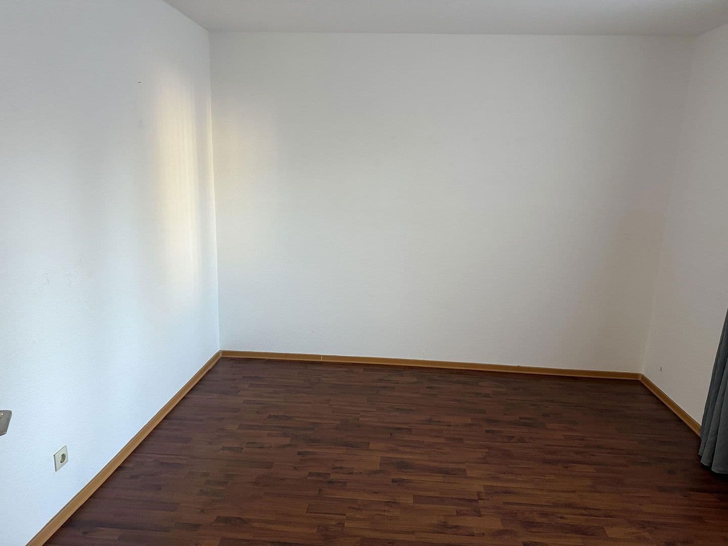 Prenájom bytu 4-izbový 101 m², Schlachthofstraße 9, Häfen - Bremerhaven, Brémy Prenájom bytu 4-izbový 101 m², Schlachthofstraße 9, Häfen - Bremerhaven, Brémy