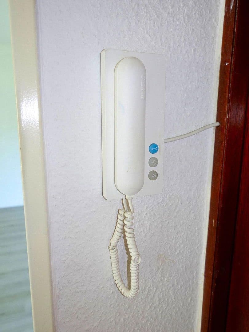 Prenájom bytu 4-izbový 101 m², Schlachthofstraße 9, Häfen - Bremerhaven, Brémy Prenájom bytu 4-izbový 101 m², Schlachthofstraße 9, Häfen - Bremerhaven, Brémy