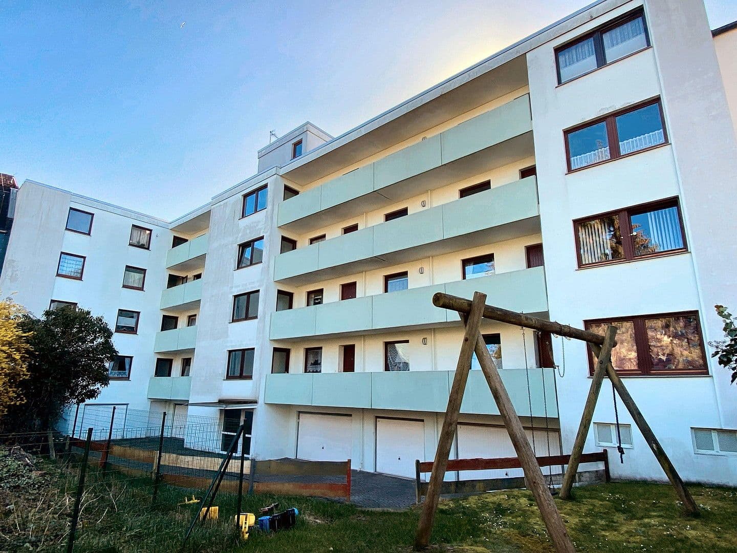 Prenájom bytu 4-izbový 101 m², Schlachthofstraße 9, Häfen - Bremerhaven, Brémy Prenájom bytu 4-izbový 101 m², Schlachthofstraße 9, Häfen - Bremerhaven, Brémy