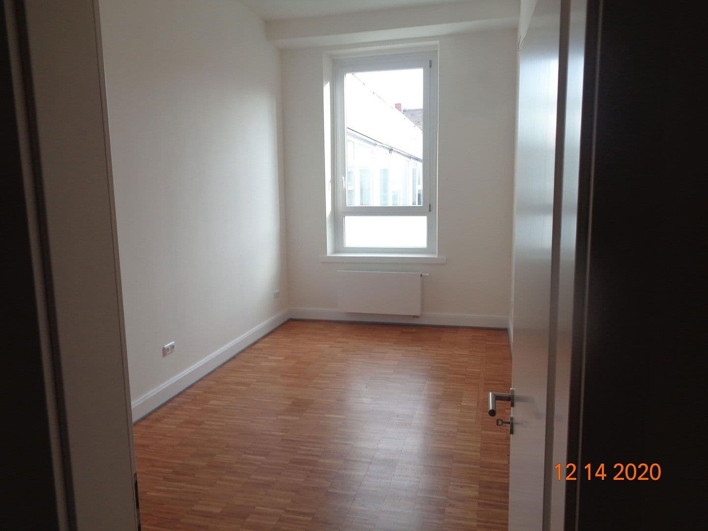 Prenájom bytu 4-izbový 125 m², Würzburg, Bavorsko Prenájom bytu 4-izbový 125 m², Würzburg, Bavorsko