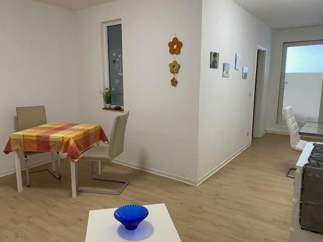 Prenájom bytu 2-izbový 36 m², Unter den Linden 2, Bad Salzungen, Durínsko Prenájom bytu 2-izbový 36 m², Unter den Linden 2, Bad Salzungen, Durínsko