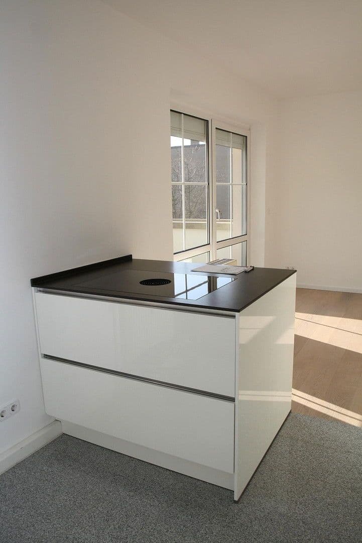 Predaj bytu 4-izbový 90 m², Potsdam, Brandenburg, Germany, Brandenbursko Predaj bytu 4-izbový 90 m², Potsdam, Brandenburg, Germany, Brandenbursko