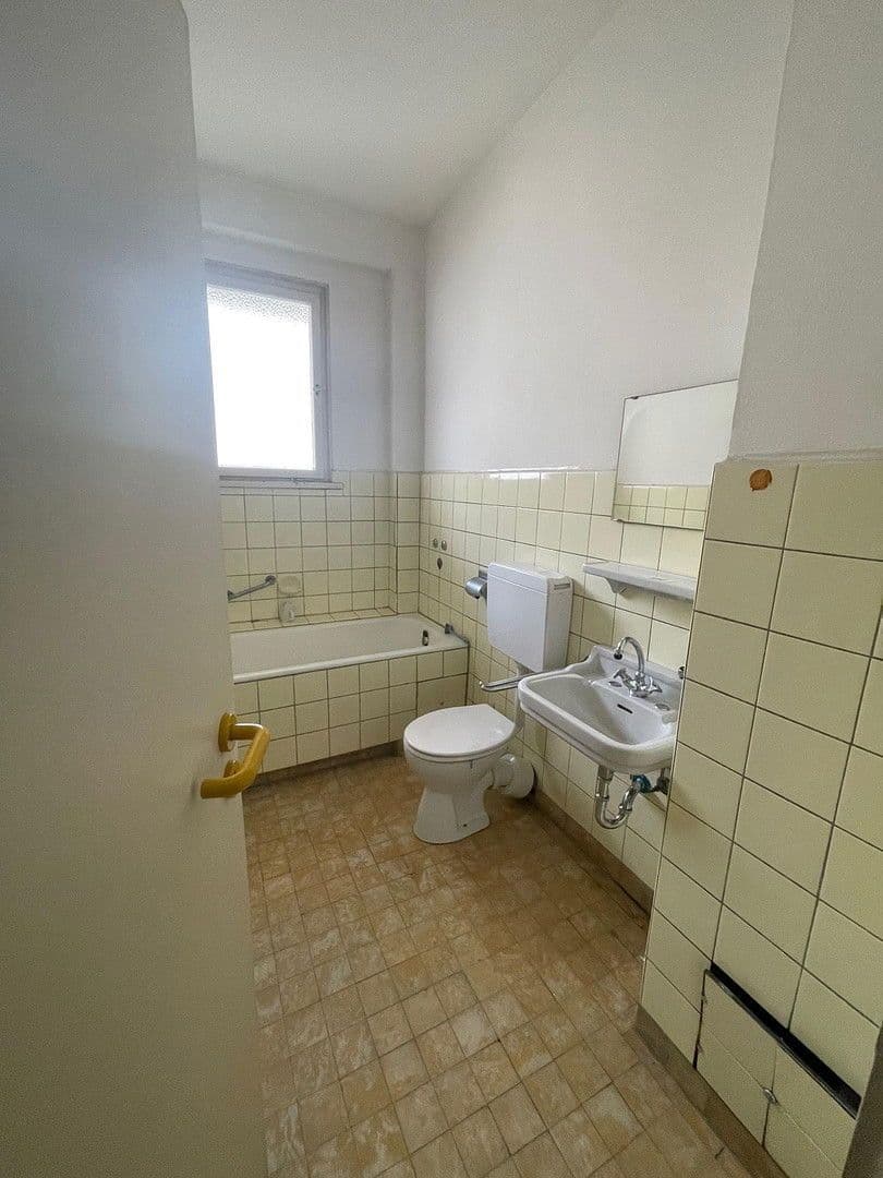 Prenájom kancelárie 40 m², Herzogstr. 28, Wuppertal, Severné Porýnie - Westfálsko Prenájom kancelárie 40 m², Herzogstr. 28, Wuppertal, Severné Porýnie - Westfálsko