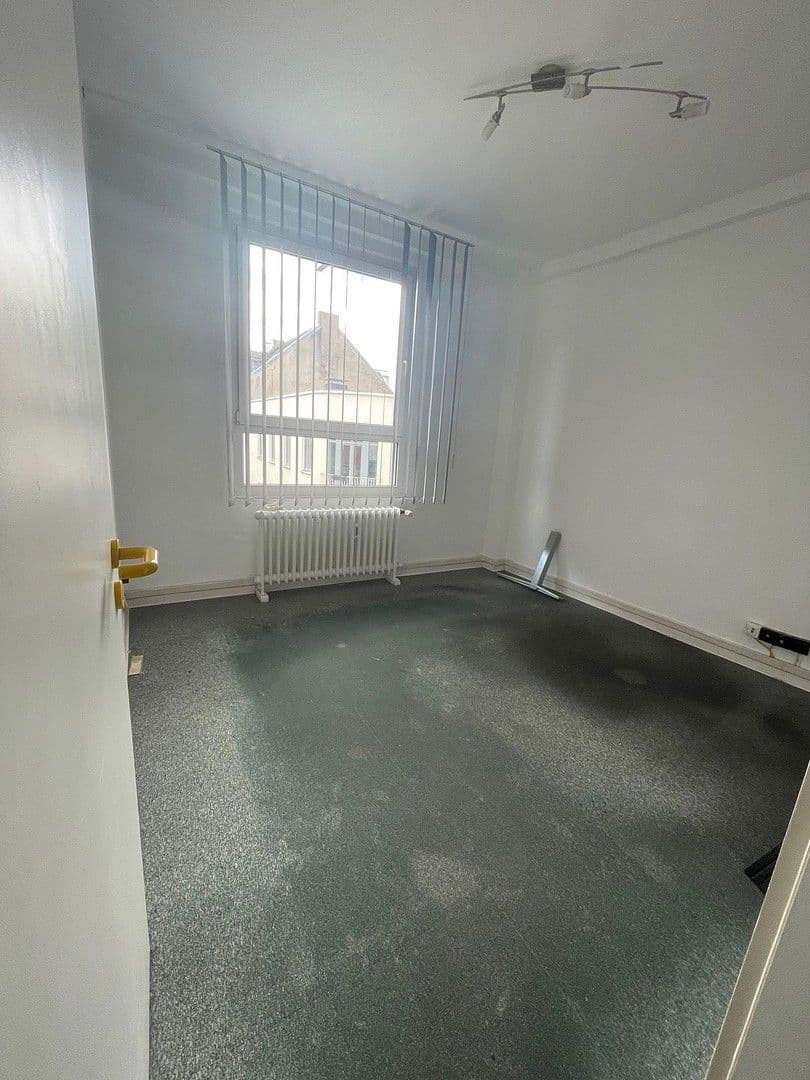 Prenájom kancelárie 40 m², Herzogstr. 28, Wuppertal, Severné Porýnie - Westfálsko Prenájom kancelárie 40 m², Herzogstr. 28, Wuppertal, Severné Porýnie - Westfálsko