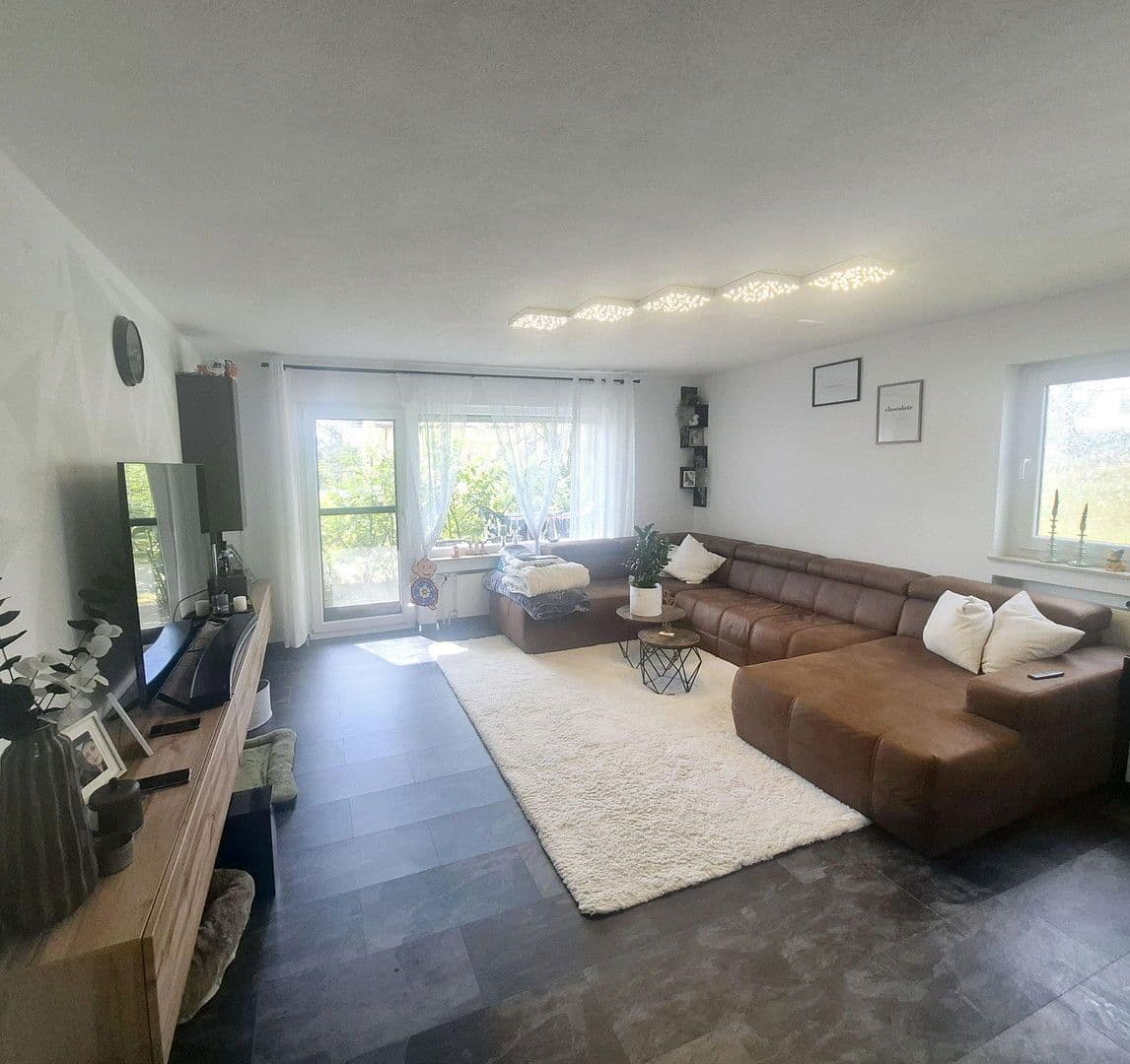 Predaj bytu 3-izbový 98 m², Aalen, Bádensko-Wurttembersko Predaj bytu 3-izbový 98 m², Aalen, Bádensko-Wurttembersko