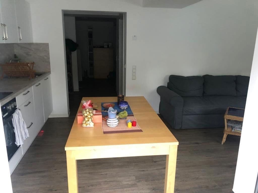 Prenájom bytu 2-izbový 41 m², Schwetzingen, Bádensko-Wurttembersko Prenájom bytu 2-izbový 41 m², Schwetzingen, Bádensko-Wurttembersko