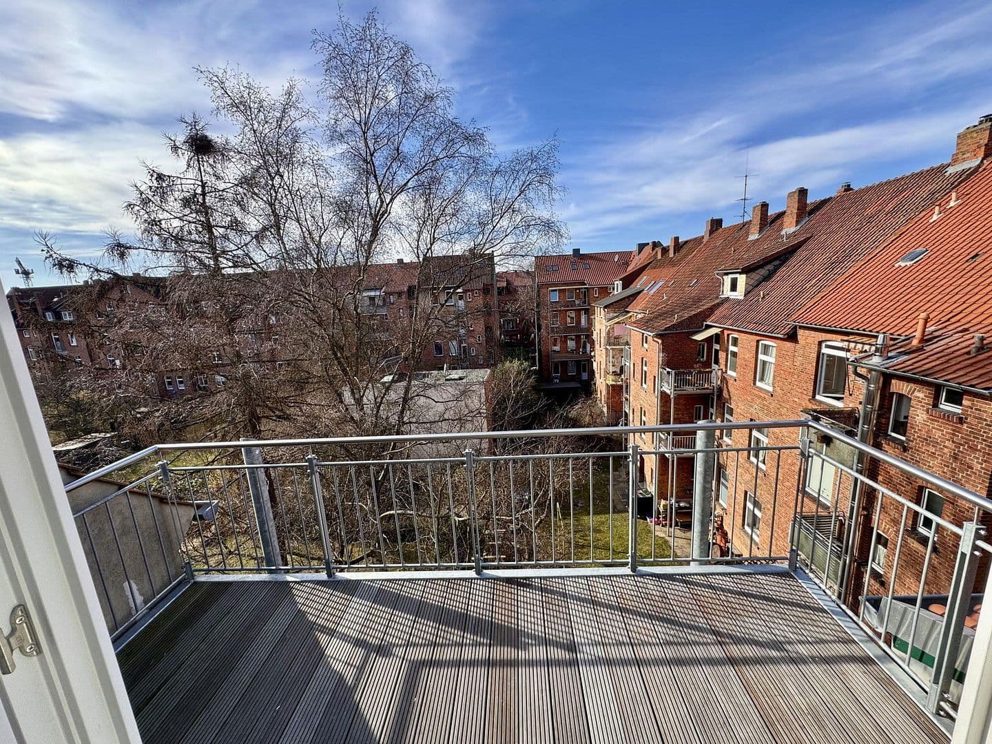 Prenájom bytu 2-izbový 120 m², Henningstraße 12, Lüneburg, Dolné Sasko Prenájom bytu 2-izbový 120 m², Henningstraße 12, Lüneburg, Dolné Sasko