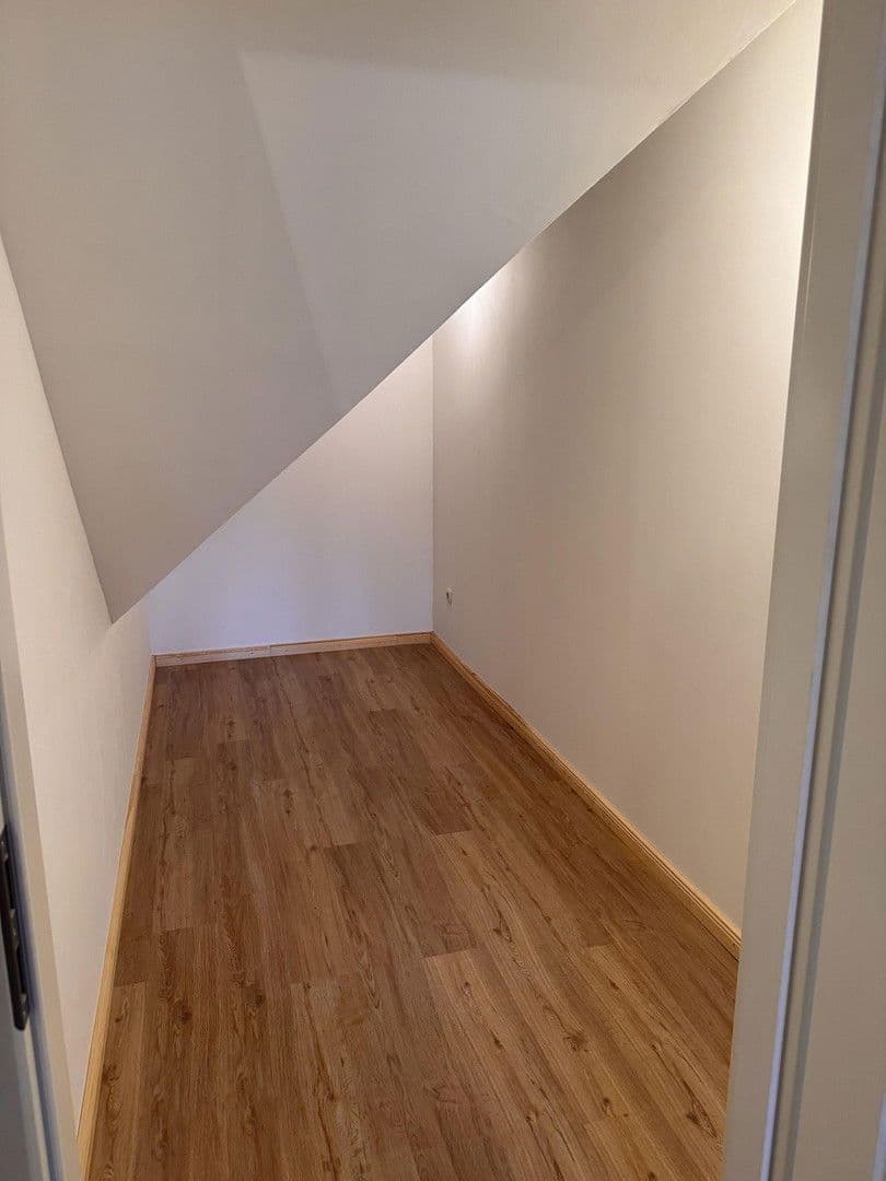 Prenájom bytu 2-izbový 120 m², Henningstraße 12, Lüneburg, Dolné Sasko Prenájom bytu 2-izbový 120 m², Henningstraße 12, Lüneburg, Dolné Sasko