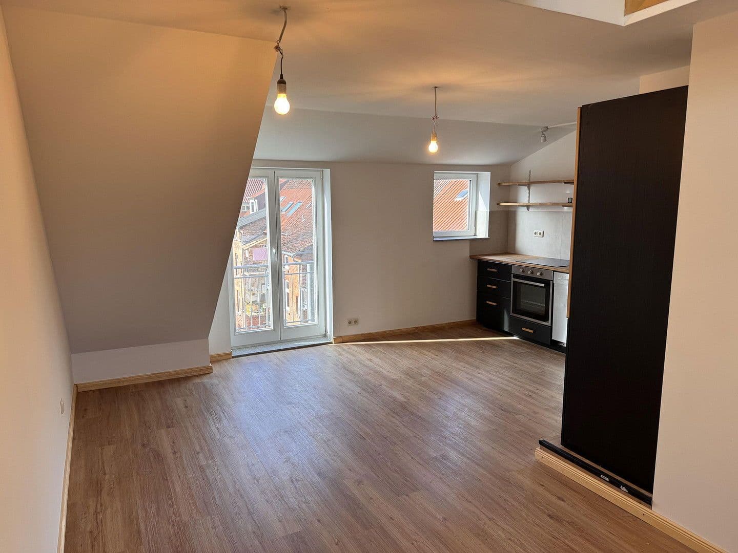 Prenájom bytu 2-izbový 120 m², Henningstraße 12, Lüneburg, Dolné Sasko Prenájom bytu 2-izbový 120 m², Henningstraße 12, Lüneburg, Dolné Sasko