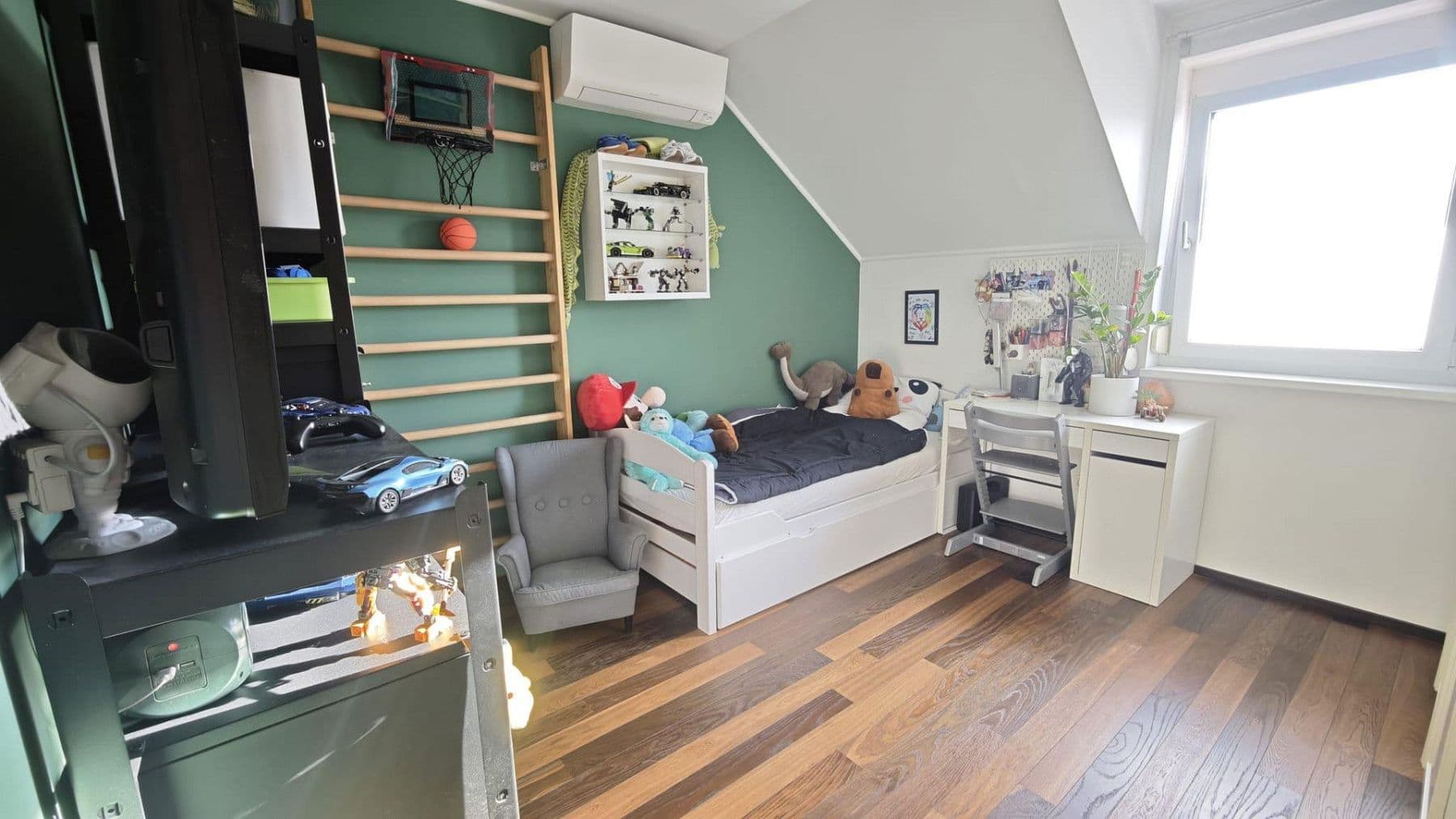 Predaj domu 100 m², pozemek 150 m², Traiskirchen, Dolné Rakúsko Predaj domu 100 m², pozemek 150 m², Traiskirchen, Dolné Rakúsko