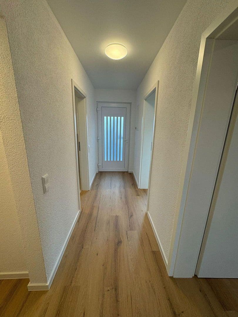 Prenájom bytu 2-izbový 58 m², Mittelstraße 125, Mannheim, Bádensko-Wurttembersko Prenájom bytu 2-izbový 58 m², Mittelstraße 125, Mannheim, Bádensko-Wurttembersko