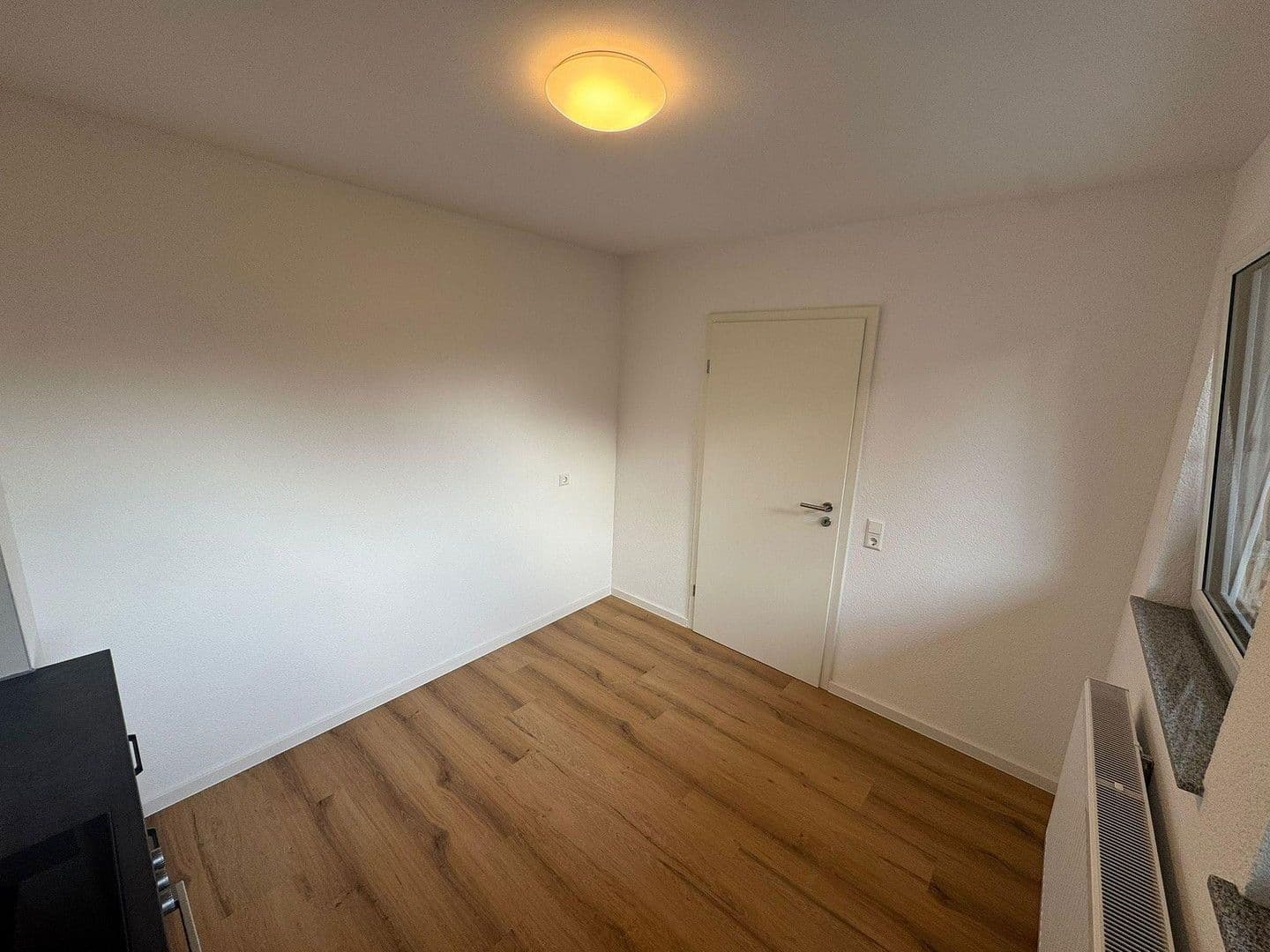 Prenájom bytu 2-izbový 58 m², Mittelstraße 125, Mannheim, Bádensko-Wurttembersko Prenájom bytu 2-izbový 58 m², Mittelstraße 125, Mannheim, Bádensko-Wurttembersko