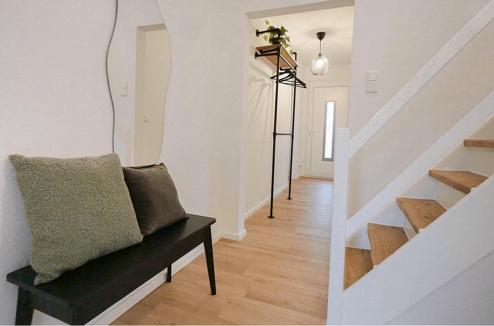 Predaj domu 130 m², pozemek 287 m², Bremerhaven, Brémy Predaj domu 130 m², pozemek 287 m², Bremerhaven, Brémy