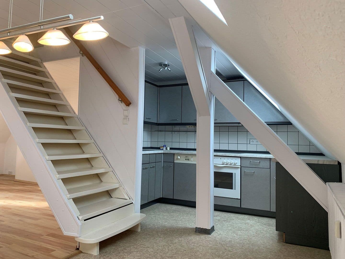 Prenájom bytu 3-izbový 70 m², Rodensteiner Str. 14, Fränkisch-Crumbach, Hesensko Prenájom bytu 3-izbový 70 m², Rodensteiner Str. 14, Fränkisch-Crumbach, Hesensko