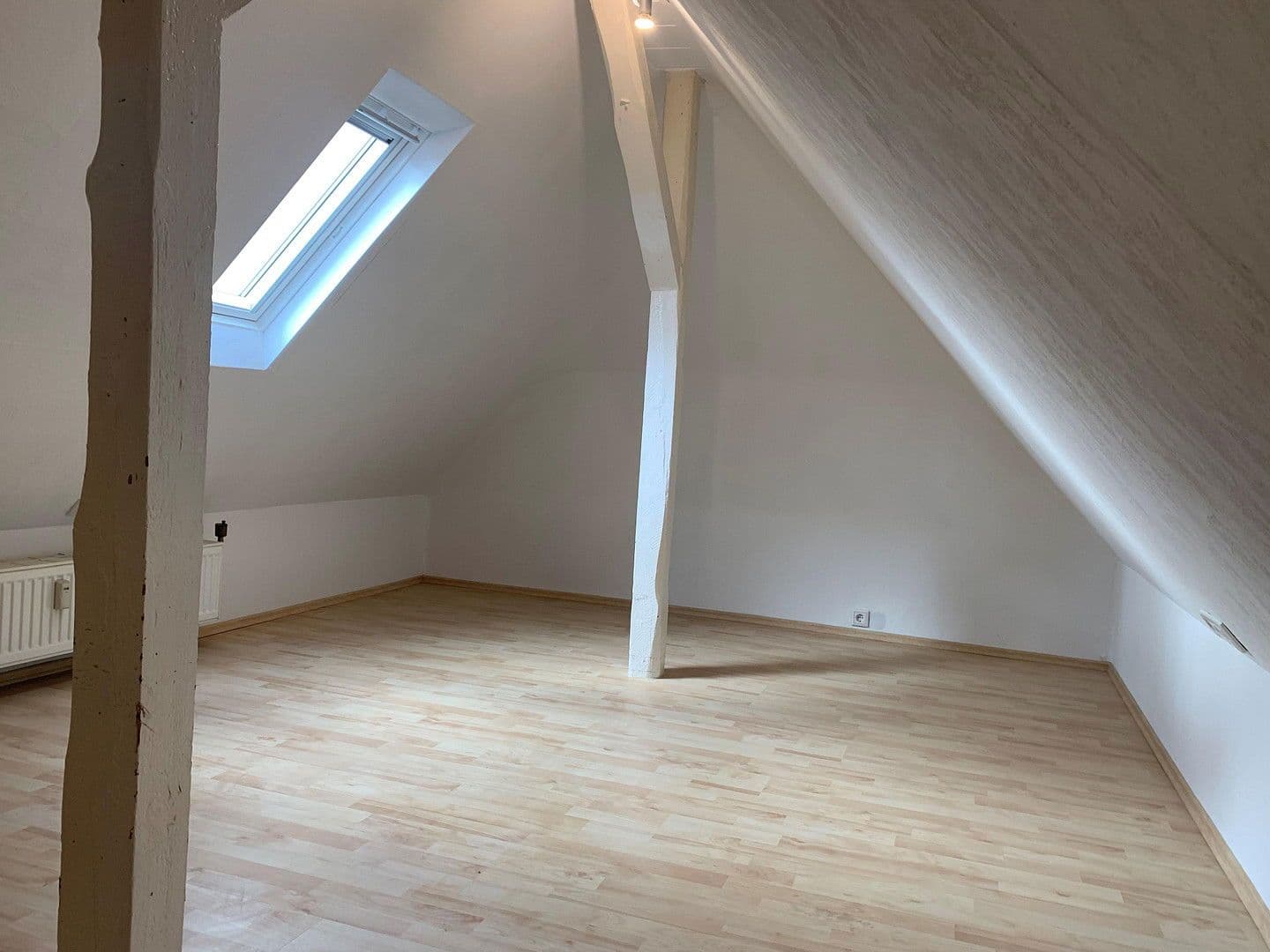 Prenájom bytu 3-izbový 70 m², Rodensteiner Str. 14, Fränkisch-Crumbach, Hesensko Prenájom bytu 3-izbový 70 m², Rodensteiner Str. 14, Fränkisch-Crumbach, Hesensko