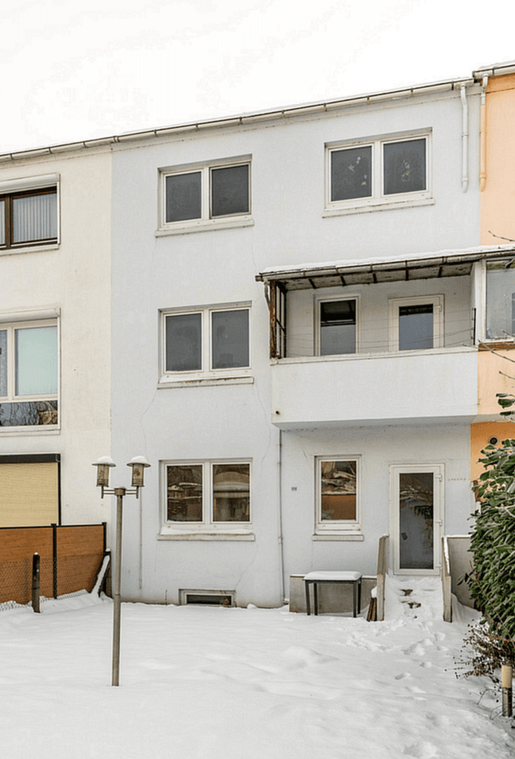 Predaj domu 144 m², pozemek 319 m², Bremerhaven, Brémy Predaj domu 144 m², pozemek 319 m², Bremerhaven, Brémy