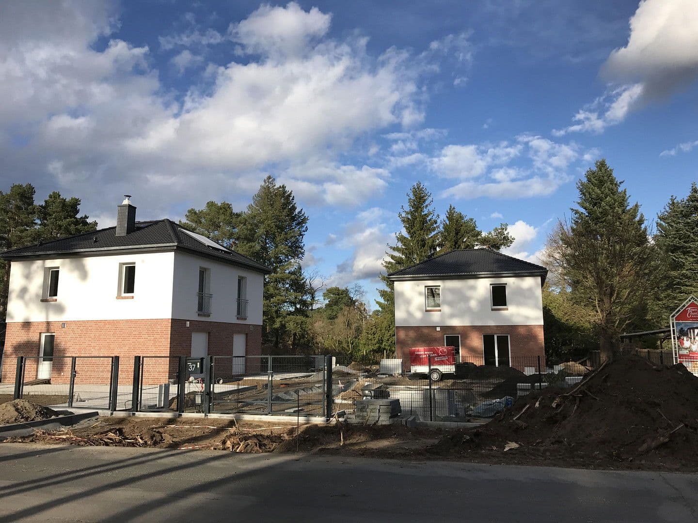 Predaj domu 130 m², pozemek 600 m², Thälmannstr. 37, Wandlitz, Brandenbursko Predaj domu 130 m², pozemek 600 m², Thälmannstr. 37, Wandlitz, Brandenbursko