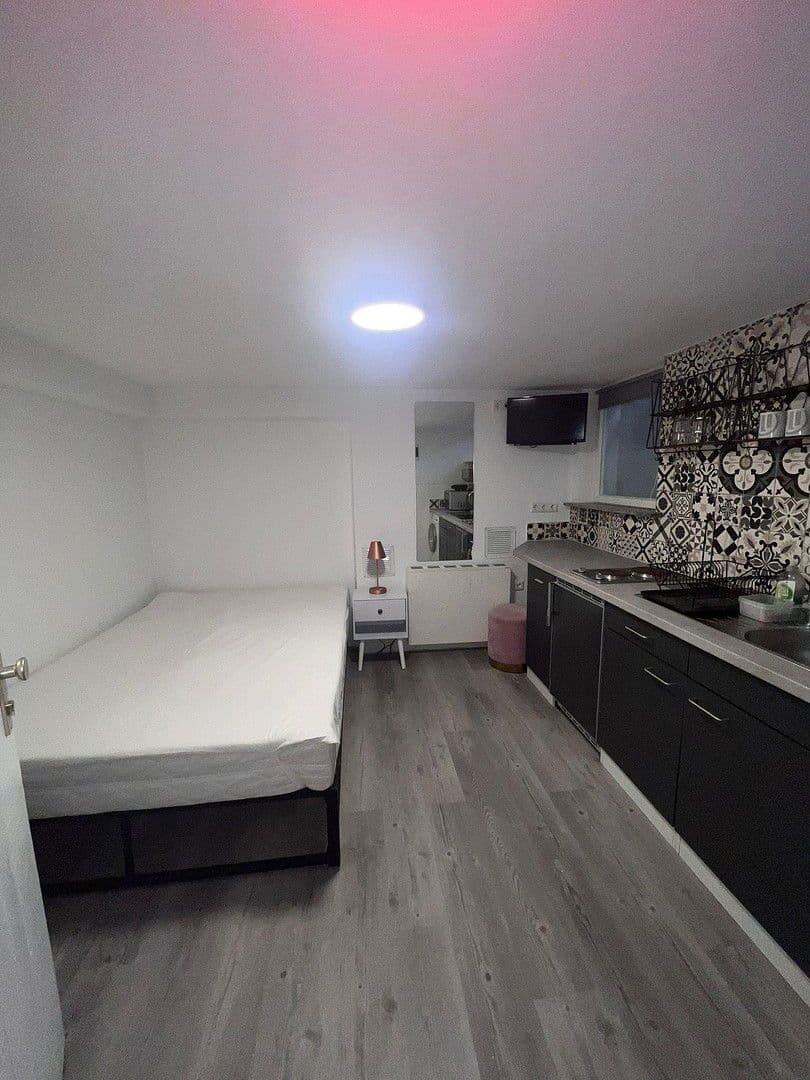 Prenájom bytu 1-izbový 10 m², Grosse Falterstrasse , 58, Stuttgart, Bádensko-Wurttembersko Prenájom bytu 1-izbový 10 m², Grosse Falterstrasse , 58, Stuttgart, Bádensko-Wurttembersko