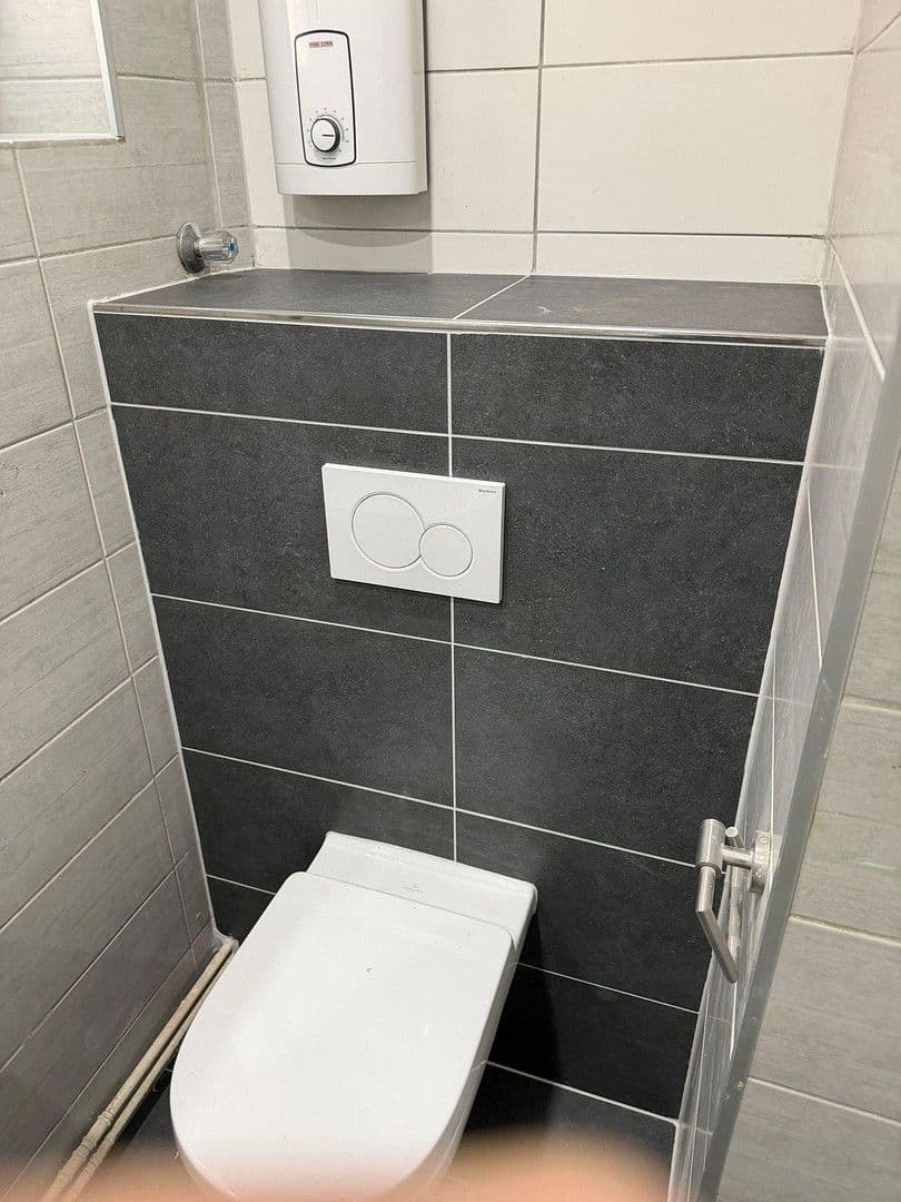 Prenájom bytu 2-izbový 45 m², Hermann-Ehlers-Allee 40, Hannover, Dolné Sasko Prenájom bytu 2-izbový 45 m², Hermann-Ehlers-Allee 40, Hannover, Dolné Sasko