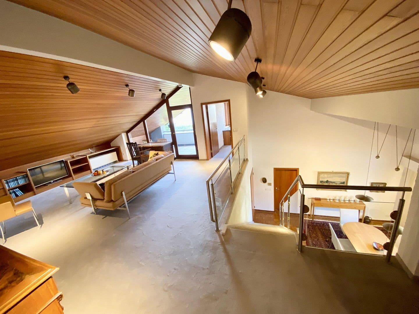 Predaj domu 230 m², pozemek 1.806 m², Am Mühlbach 1, Leinzell, Bádensko-Wurttembersko Predaj domu 230 m², pozemek 1.806 m², Am Mühlbach 1, Leinzell, Bádensko-Wurttembersko