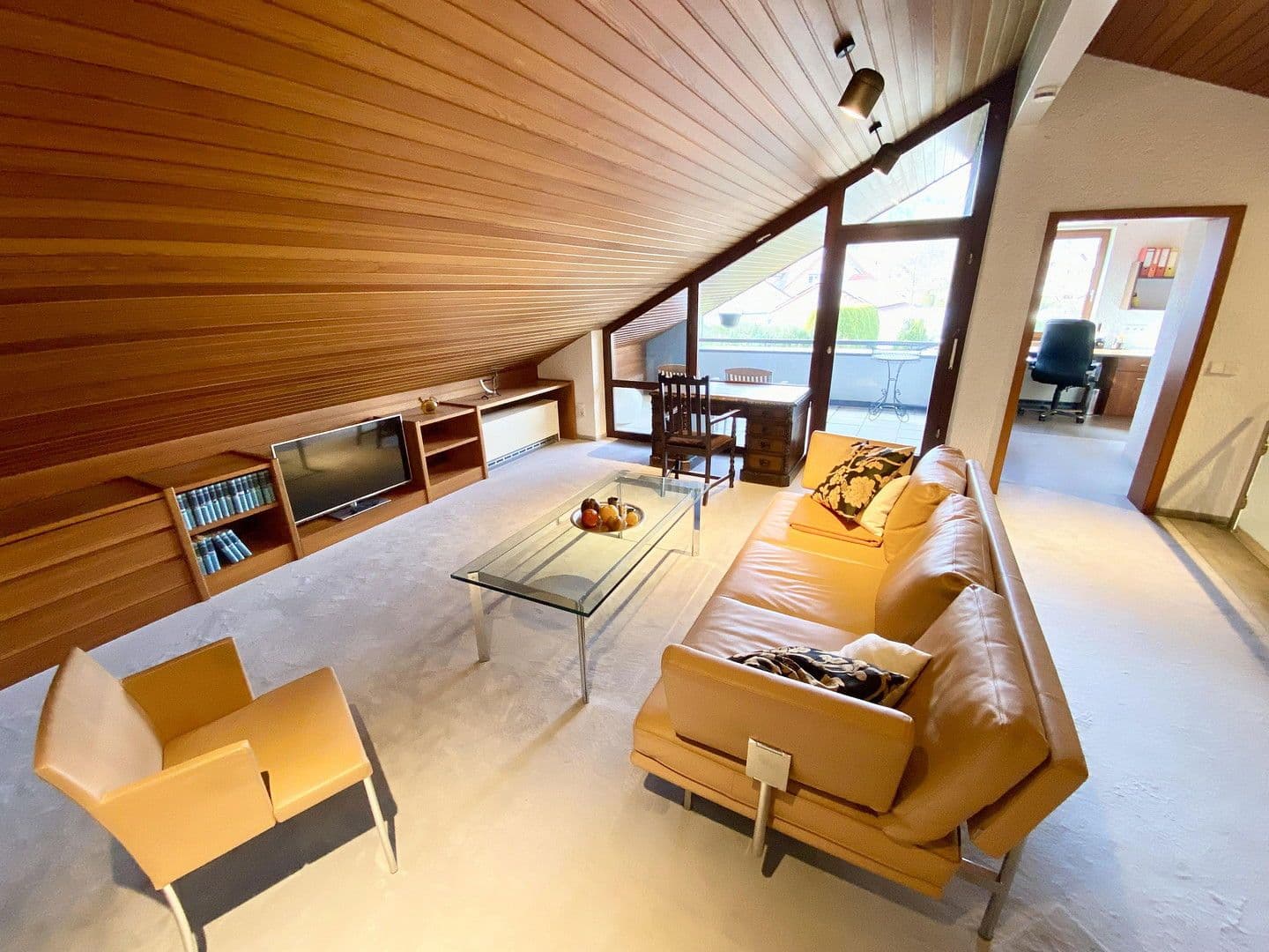 Predaj domu 230 m², pozemek 1.806 m², Am Mühlbach 1, Leinzell, Bádensko-Wurttembersko Predaj domu 230 m², pozemek 1.806 m², Am Mühlbach 1, Leinzell, Bádensko-Wurttembersko