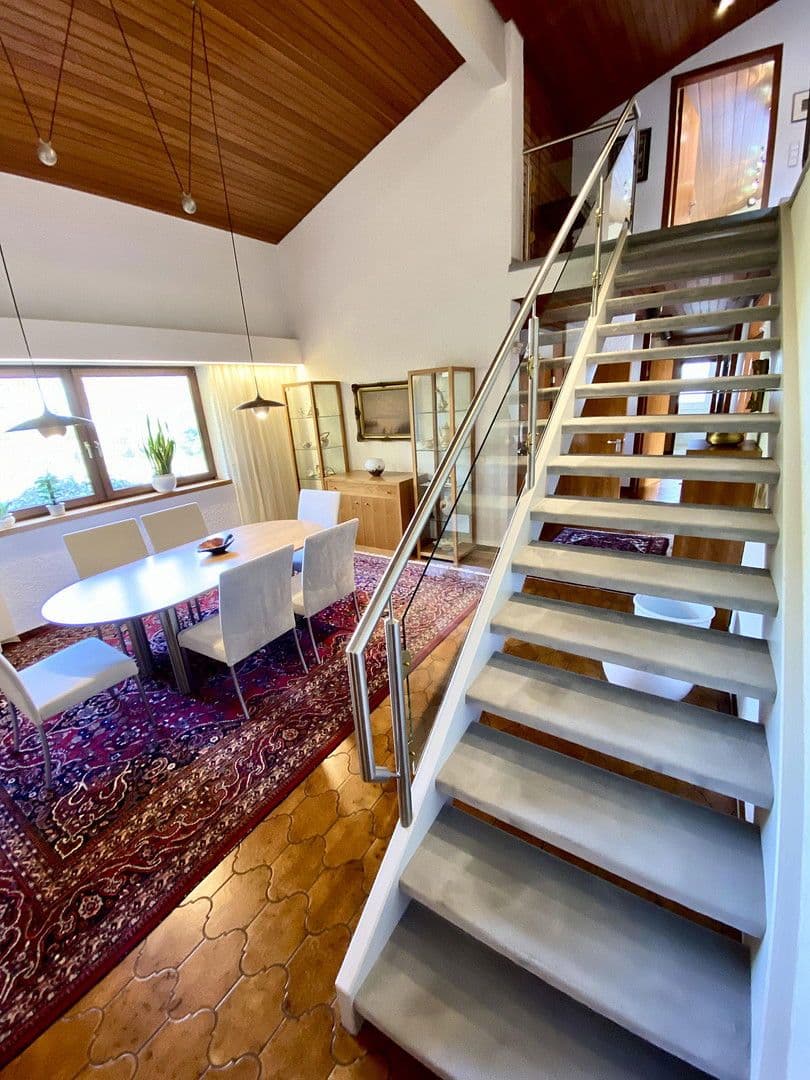 Predaj domu 230 m², pozemek 1.806 m², Am Mühlbach 1, Leinzell, Bádensko-Wurttembersko Predaj domu 230 m², pozemek 1.806 m², Am Mühlbach 1, Leinzell, Bádensko-Wurttembersko