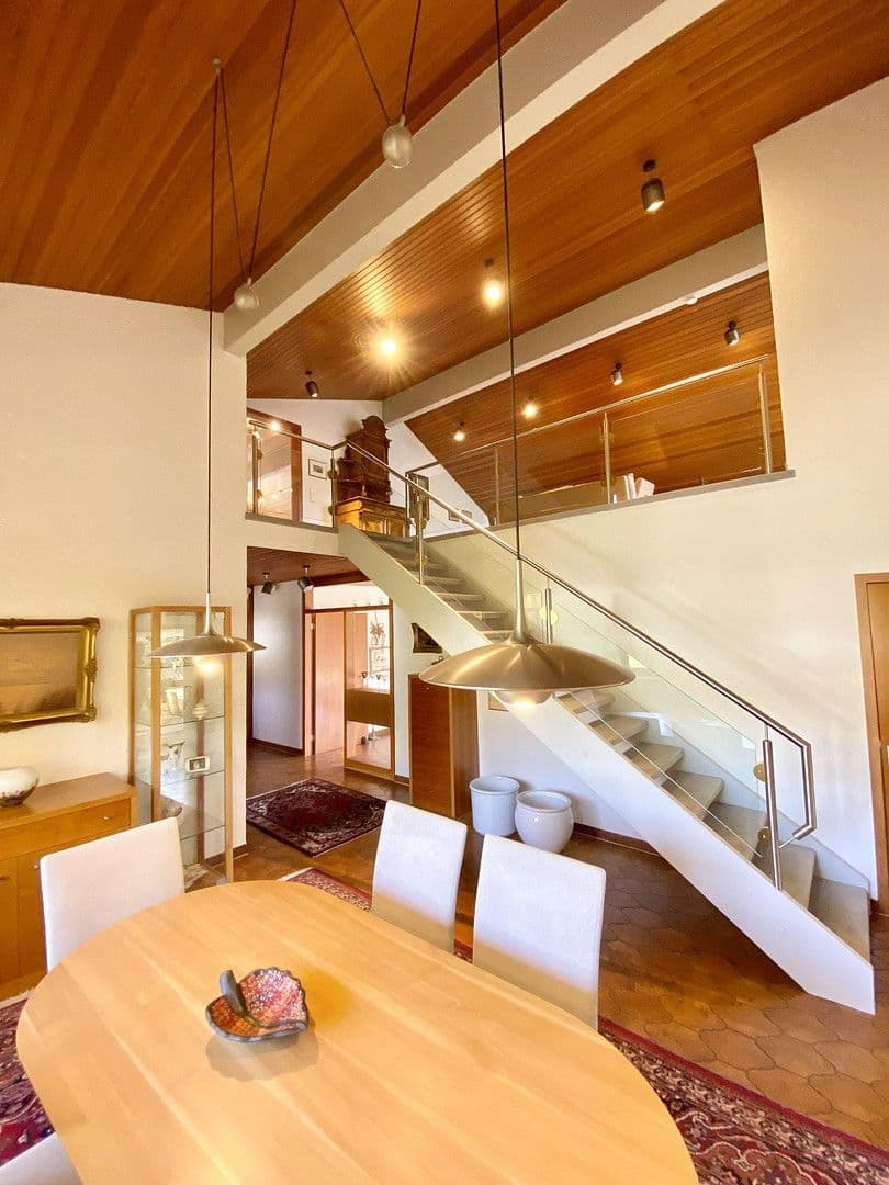 Predaj domu 230 m², pozemek 1.806 m², Am Mühlbach 1, Leinzell, Bádensko-Wurttembersko Predaj domu 230 m², pozemek 1.806 m², Am Mühlbach 1, Leinzell, Bádensko-Wurttembersko