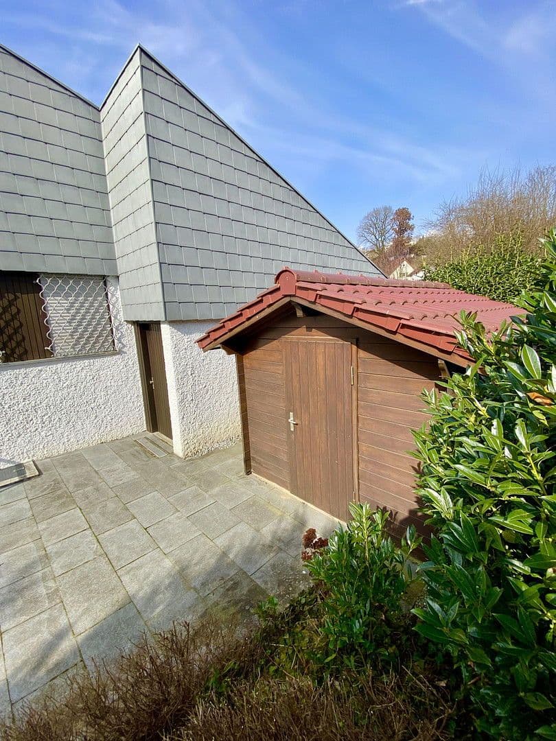 Predaj domu 230 m², pozemek 1.806 m², Am Mühlbach 1, Leinzell, Bádensko-Wurttembersko Predaj domu 230 m², pozemek 1.806 m², Am Mühlbach 1, Leinzell, Bádensko-Wurttembersko